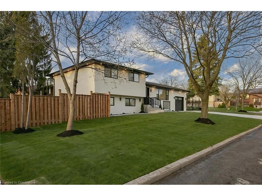 









633


Green Meadow

Crescent,
Waterloo,




ON
N2V 1E1

