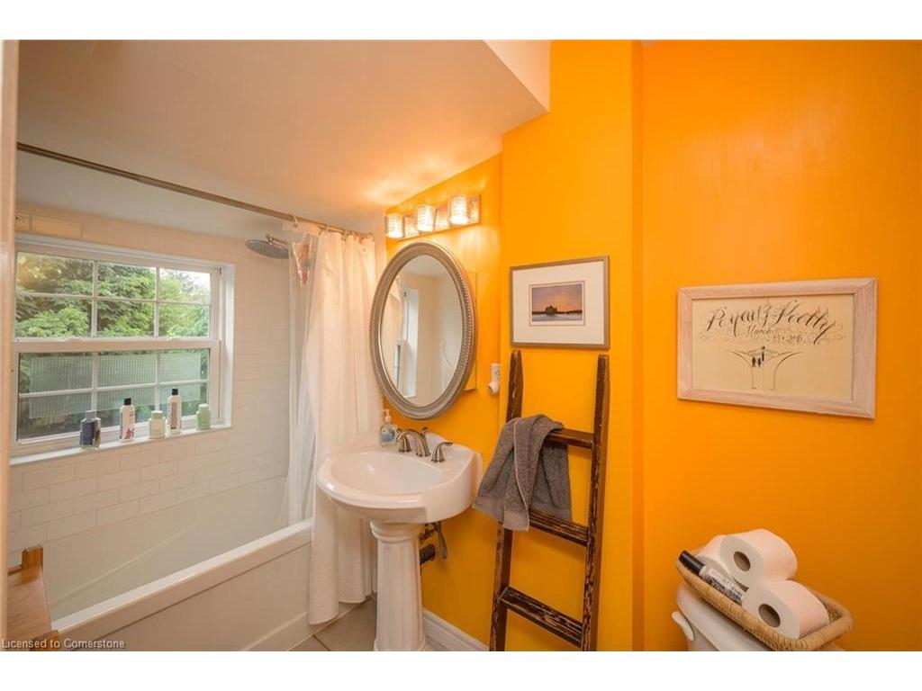 









19


Strachan

Street East,
Hamilton,




ON
L8S 1S4

