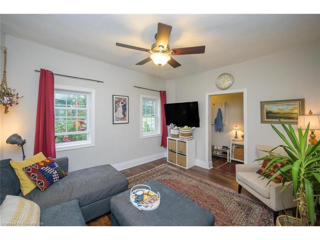 









19


Strachan

Street East,
Hamilton,




ON
L8S 1S4

