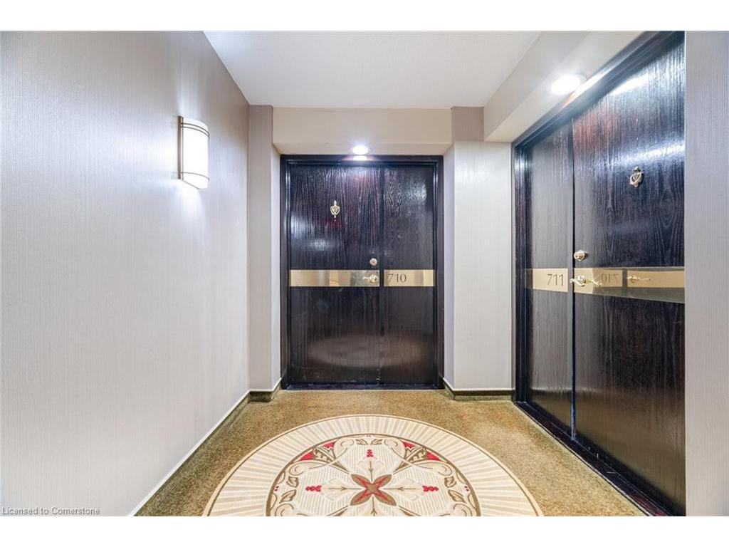 









1700


The Collegeway

, 710,
Mississauga,




ON
L5L 4M2

