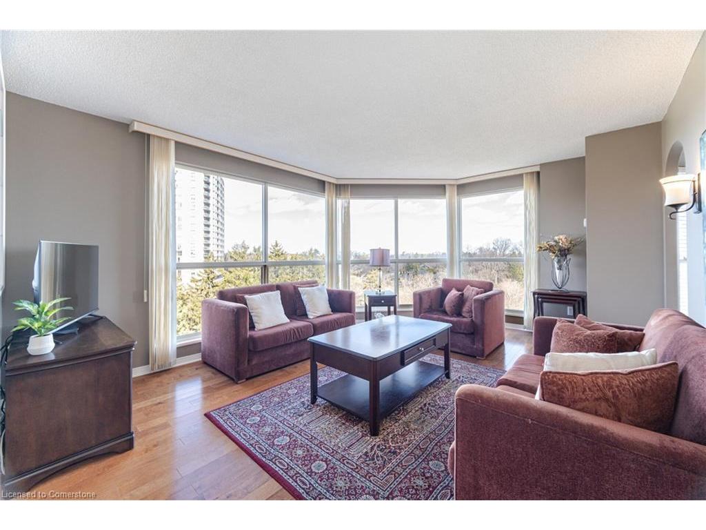 









1700


The Collegeway

, 710,
Mississauga,




ON
L5L 4M2


