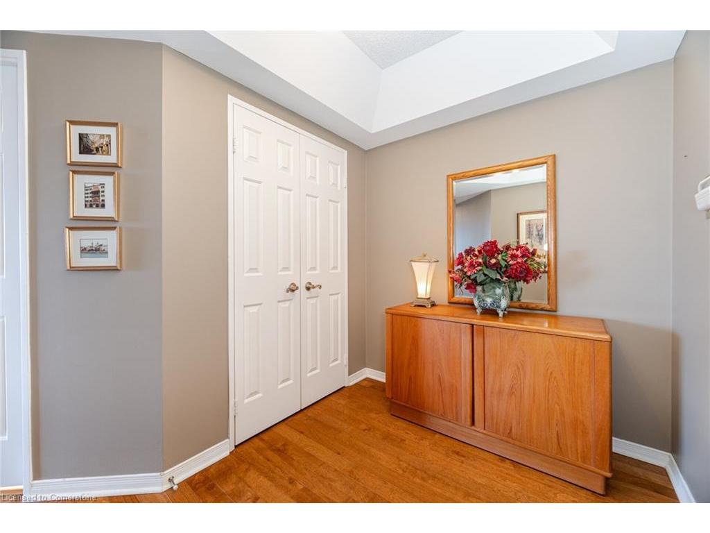 









1700


The Collegeway

, 710,
Mississauga,




ON
L5L 4M2

