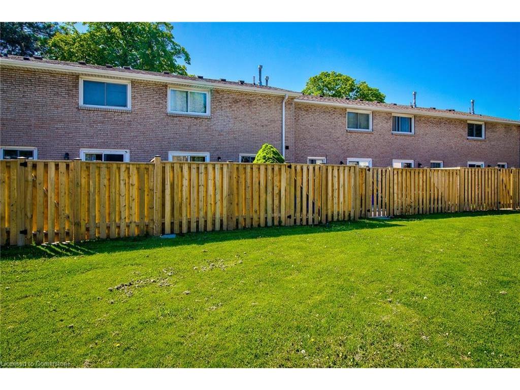 









151


Gateshead

Crescent East, 129,
Hamilton,




ON
L8G 3W1

