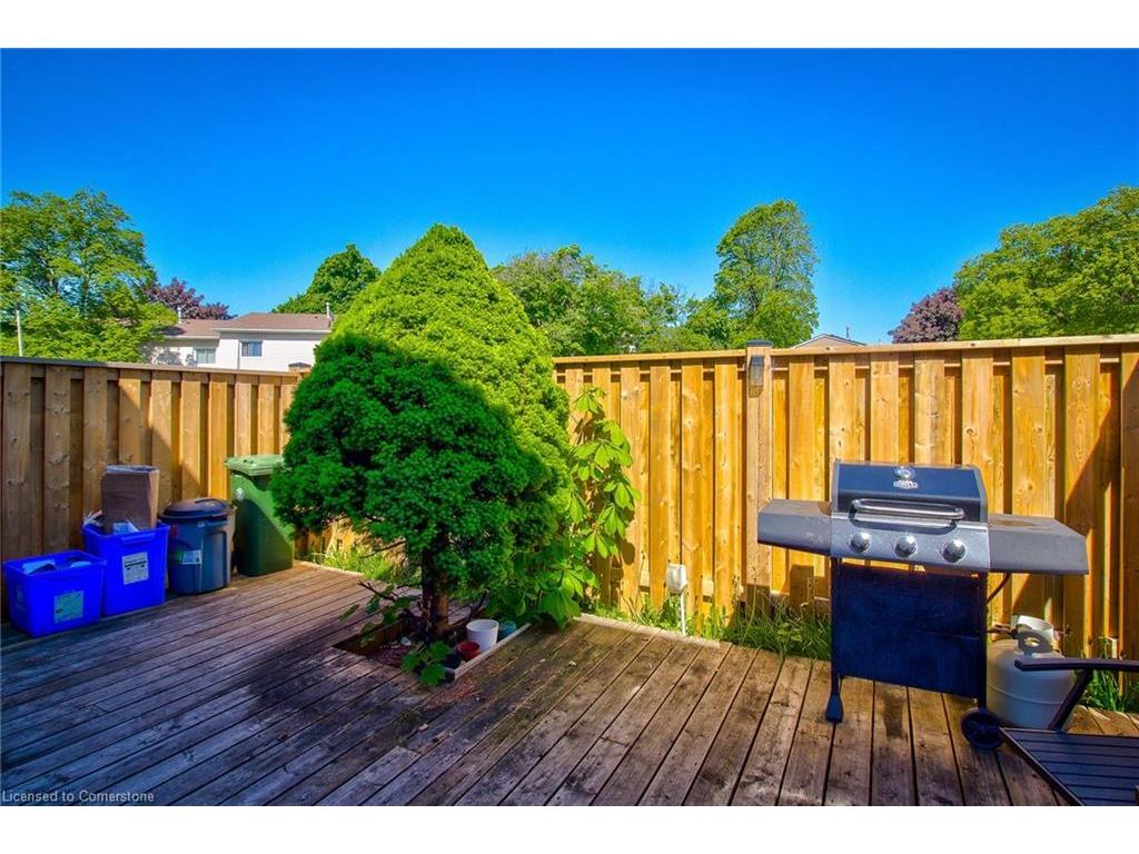









151


Gateshead

Crescent East, 129,
Hamilton,




ON
L8G 3W1

