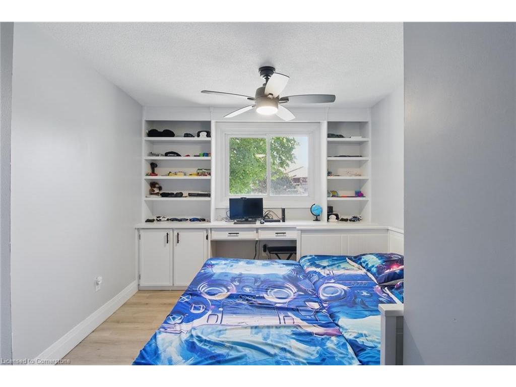 









151


Gateshead

Crescent East, 129,
Hamilton,




ON
L8G 3W1

