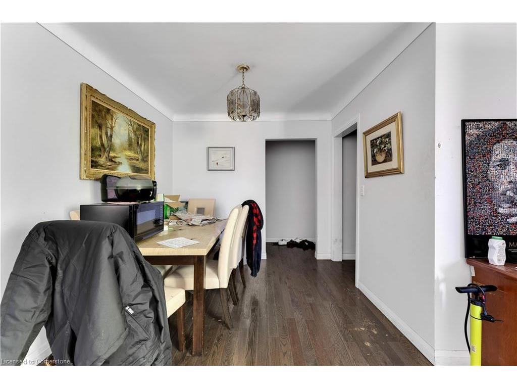 









282


Norman Rogers

Drive,
Kingston,




ON
K7M 2R6

