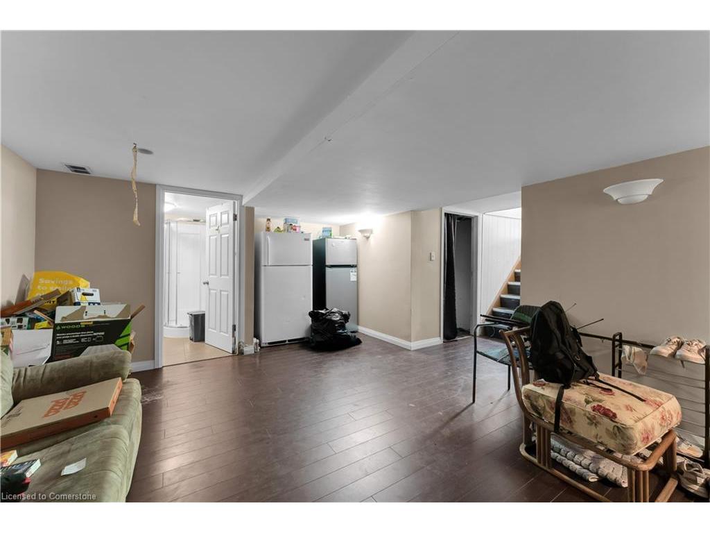 









282


Norman Rogers

Drive,
Kingston,




ON
K7M 2R6


