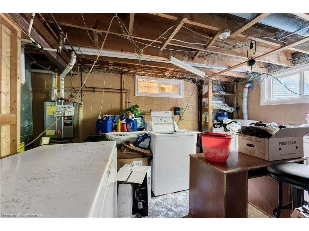 









282


Norman Rogers

Drive,
Kingston,




ON
K7M 2R6

