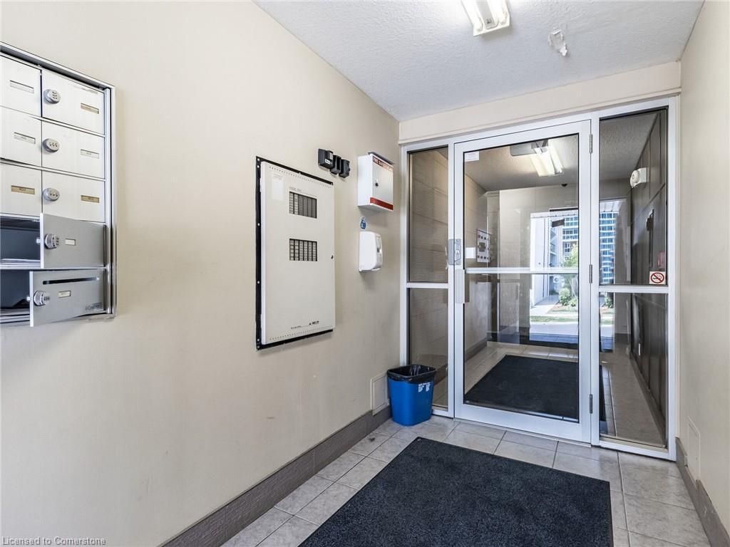 









253


Lester

Street, 101,
Waterloo,




ON
N2L 3W6

