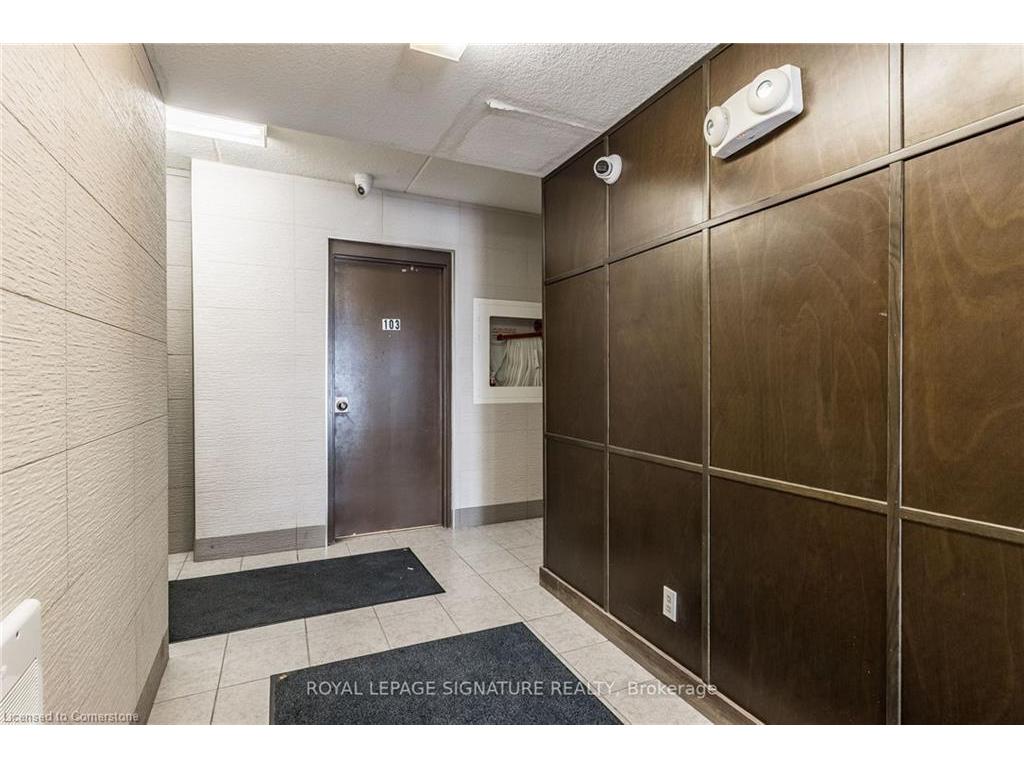 









253


Lester

Street, 101,
Waterloo,




ON
N2L 3W6

