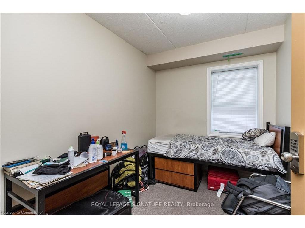 









253


Lester

Street, 101,
Waterloo,




ON
N2L 3W6

