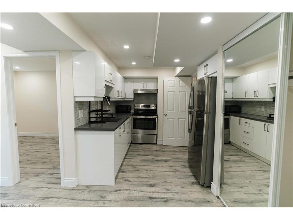 









974


Penson

Crescent,
Milton,




ON
L9T 8Z7

