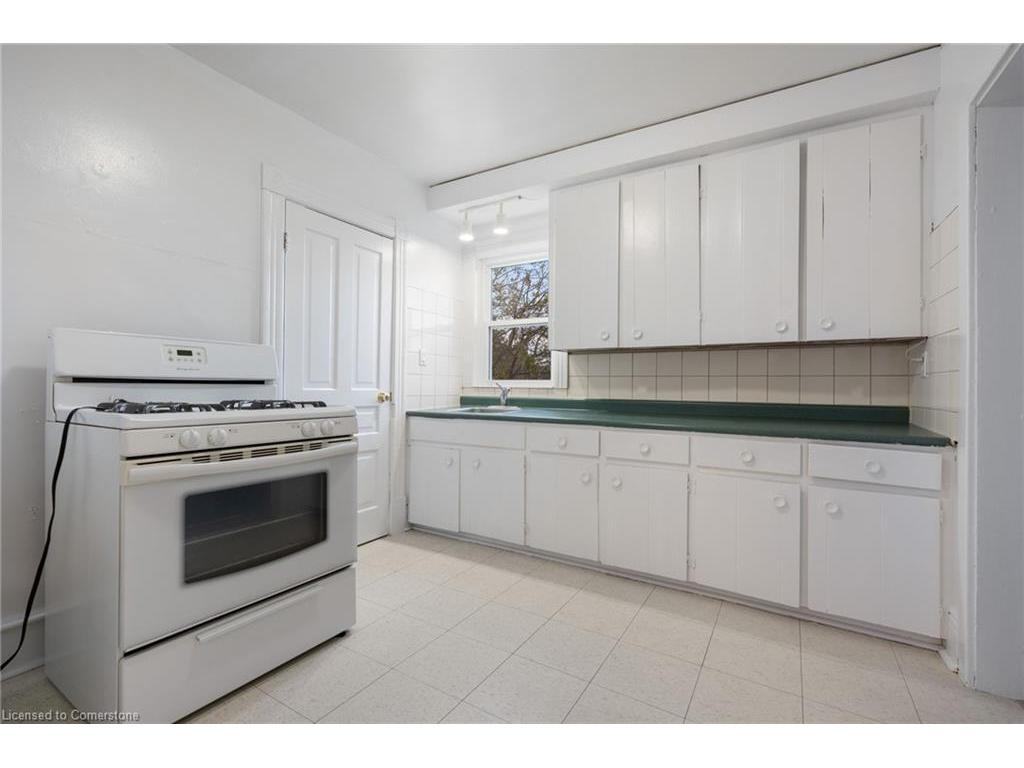 









311


St George

Street,
Port Dover,




ON
N0A 1N0

