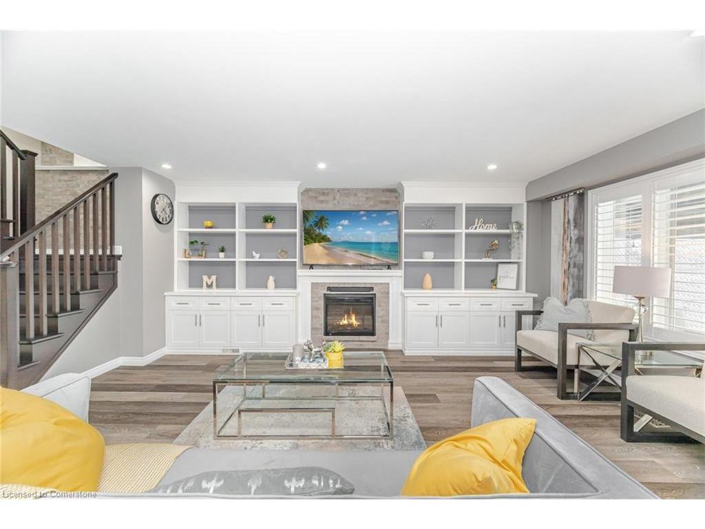 









169


East 8th

Street,
Hamilton,




ON
L9A 4Y7

