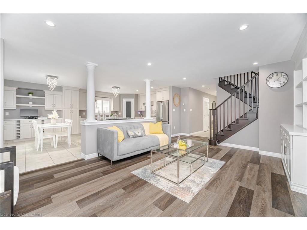 









169


East 8th

Street,
Hamilton,




ON
L9A 4Y7

