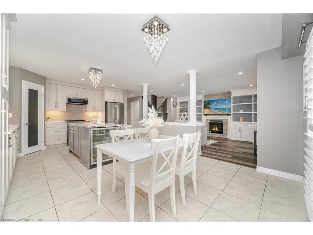 









169


East 8th

Street,
Hamilton,




ON
L9A 4Y7

