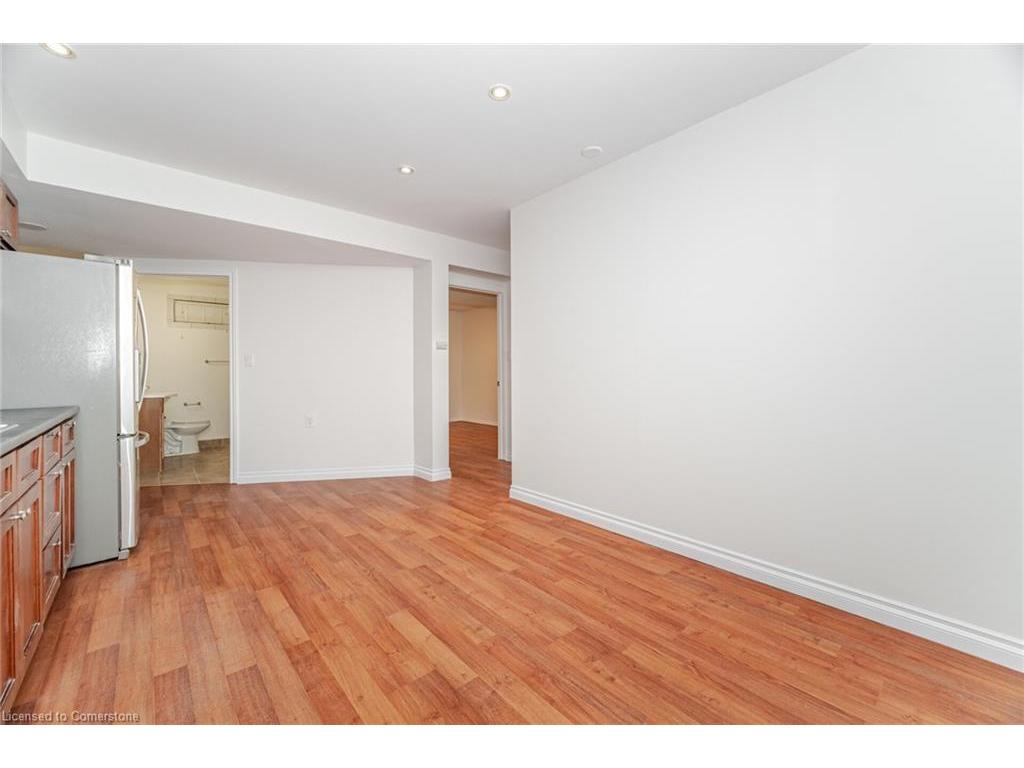 









169


East 8th

Street,
Hamilton,




ON
L9A 4Y7

