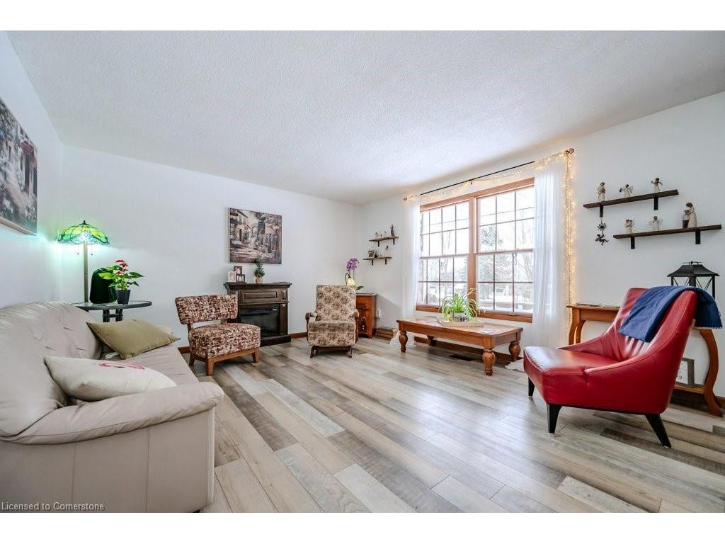 









39


Bannockburn

Road,
Kitchener,




ON
N2R 1M1


