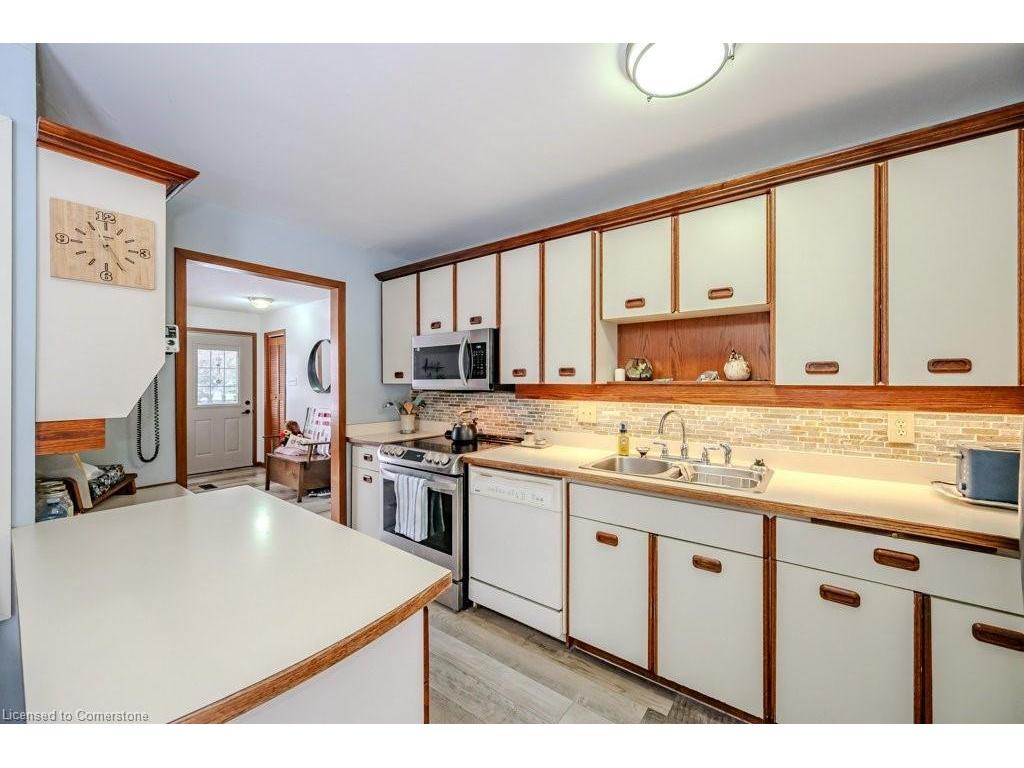 









39


Bannockburn

Road,
Kitchener,




ON
N2R 1M1

