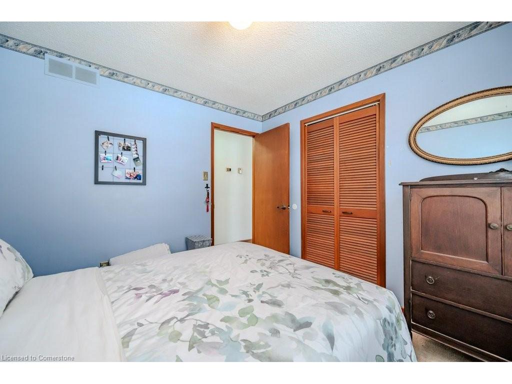 









39


Bannockburn

Road,
Kitchener,




ON
N2R 1M1

