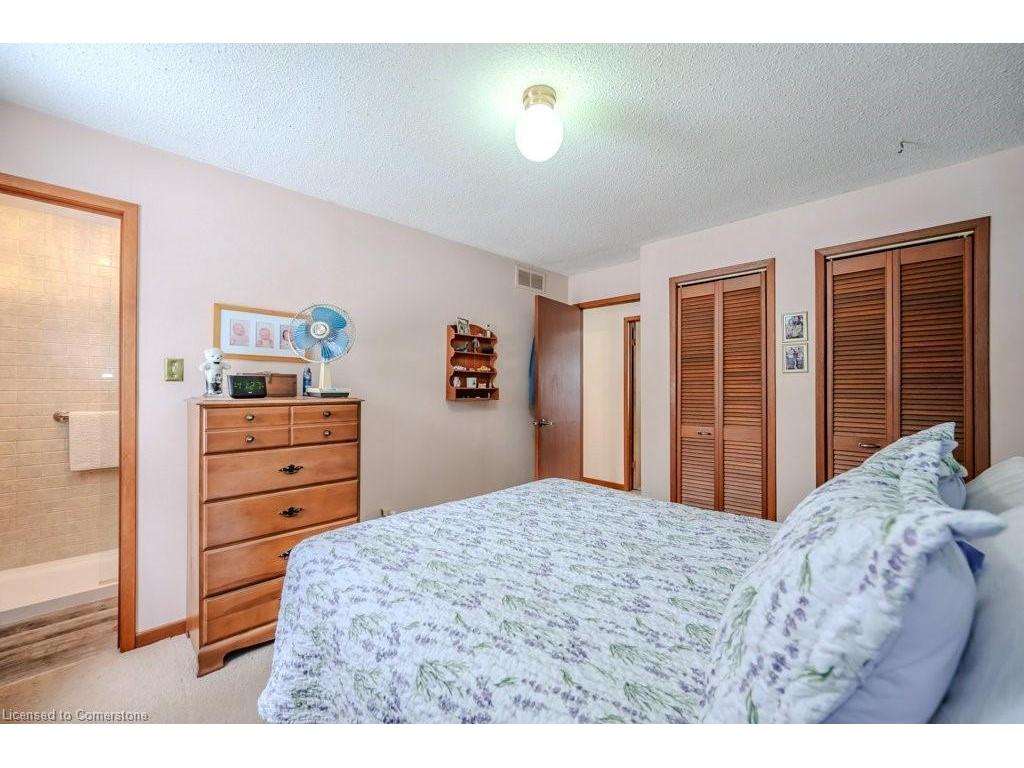 









39


Bannockburn

Road,
Kitchener,




ON
N2R 1M1


