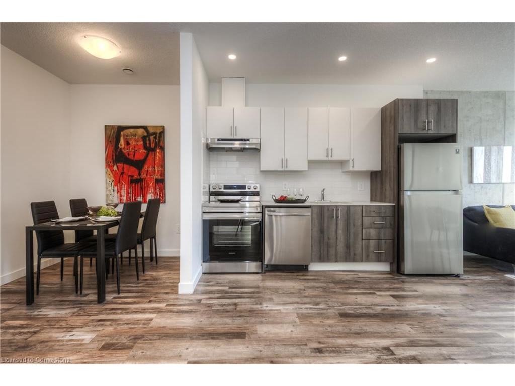 









1438


Highland

Road West, 401,
Kitchener,




ON
N2N 3K6

