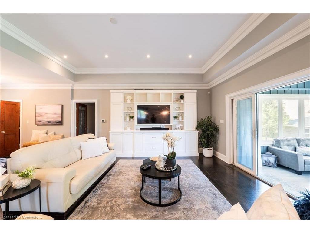 









211


Lewis

Road,
Stoney Creek,




ON
L8E 5G7

