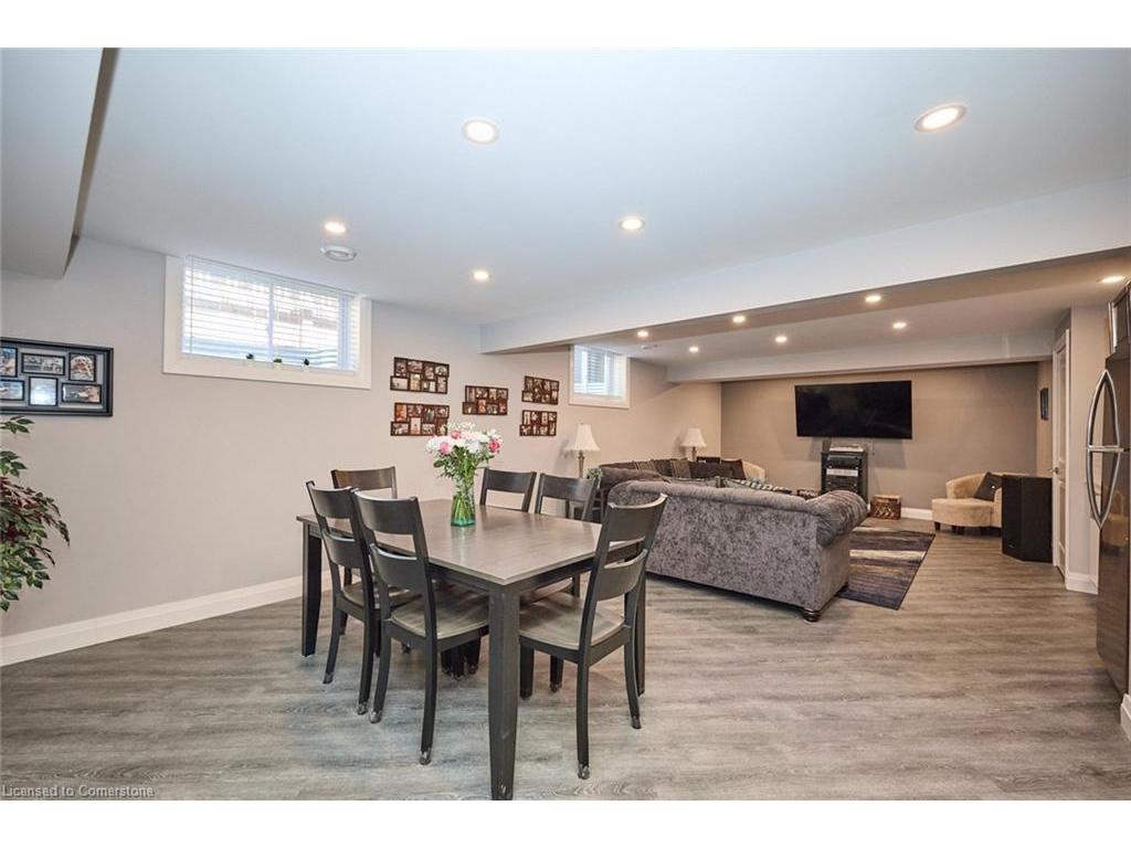 









54


Postma

Drive,
Dunnville,




ON
N1A 1B2

