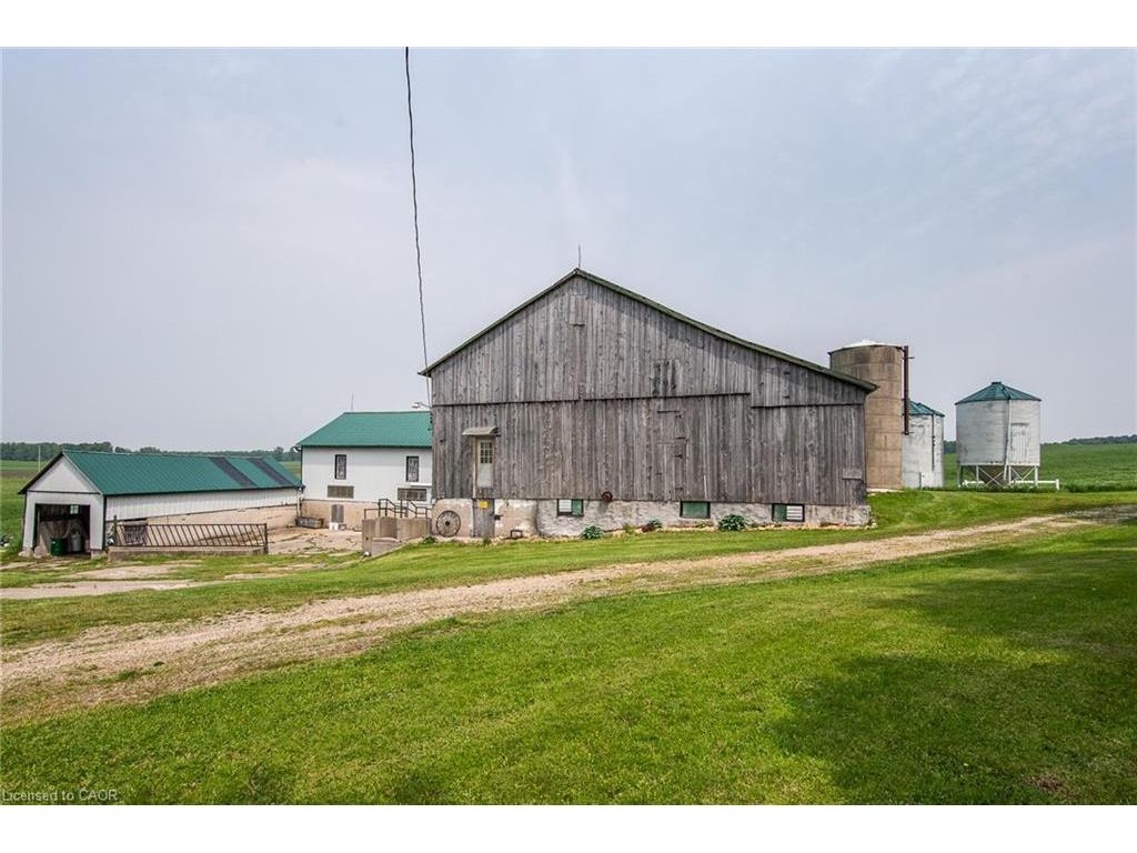 









4385


Hessen Strasse

,
Wellesley,







ON
N0B 2T0


