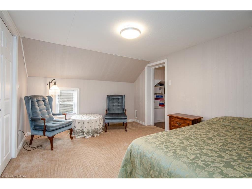 









4385


Hessen Strasse

,
Wellesley,







ON
N0B 2T0

