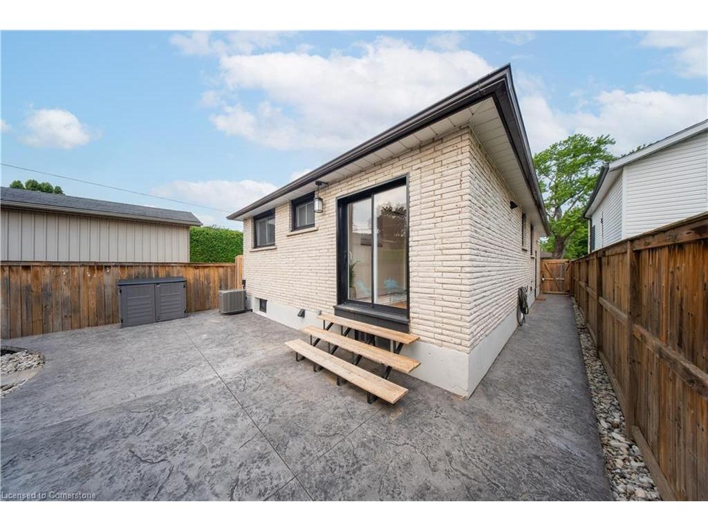









78


Melody

Trail,
St. Catharines,




ON
L2M 1C7

