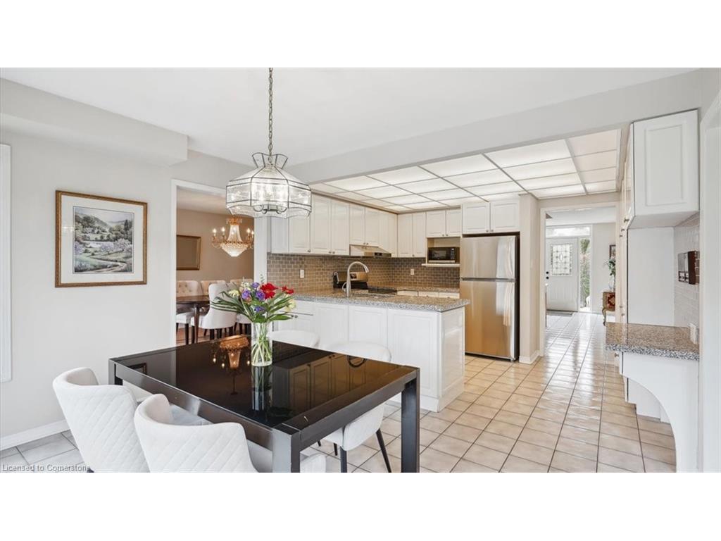 









524


Chillingham

Crescent,
Oakville,




ON
L6J 6N7


