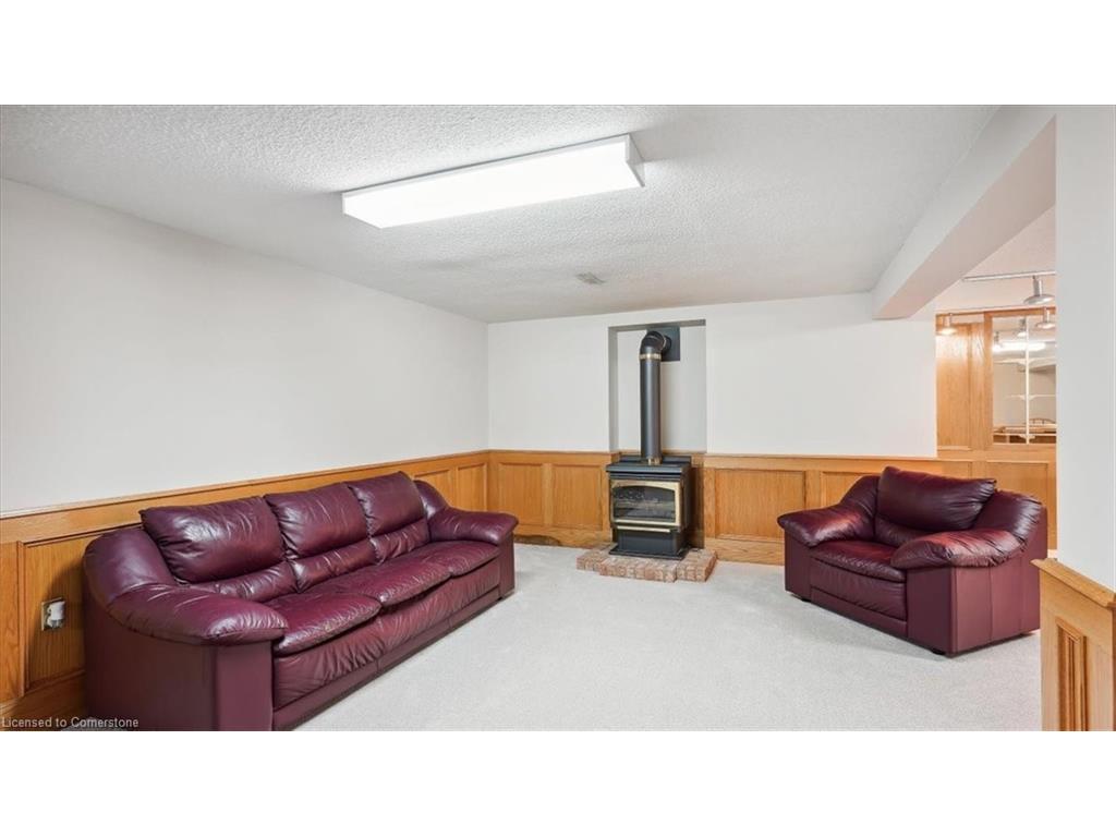 









524


Chillingham

Crescent,
Oakville,




ON
L6J 6N7

