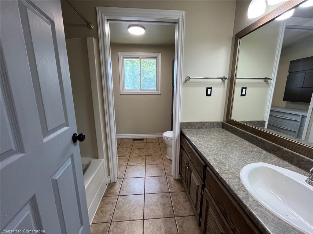









730


John

Street,
Dunnville,




ON
N1A 2R6

