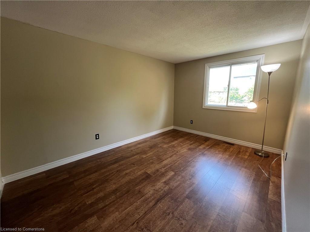 









730


John

Street,
Dunnville,




ON
N1A 2R6

