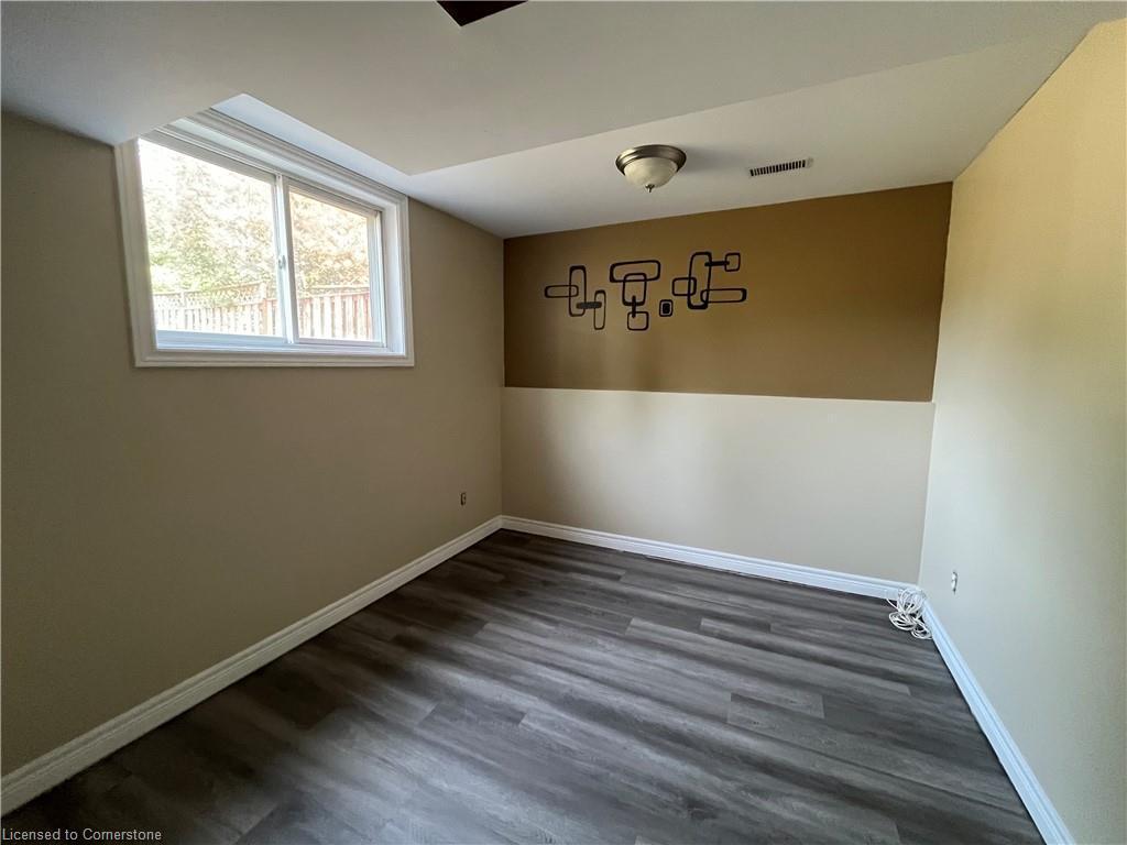 









730


John

Street,
Dunnville,




ON
N1A 2R6

