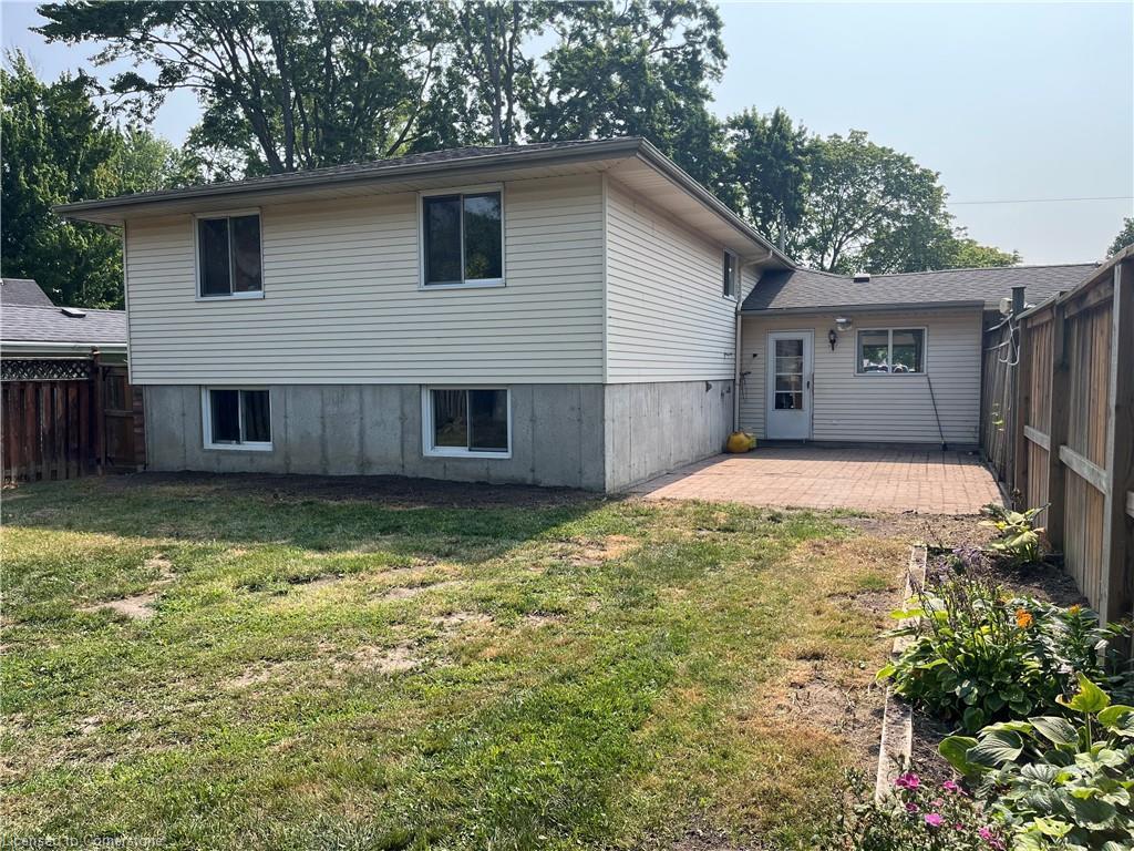 









730


John

Street,
Dunnville,




ON
N1A 2R6

