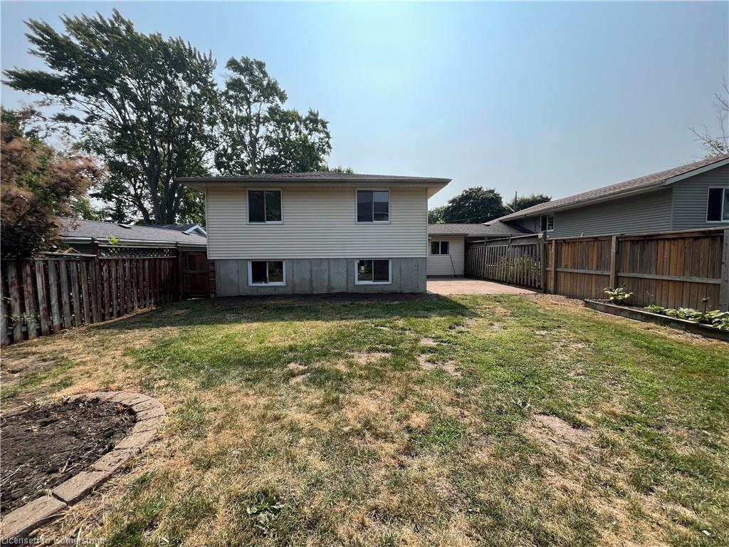 









730


John

Street,
Dunnville,




ON
N1A 2R6

