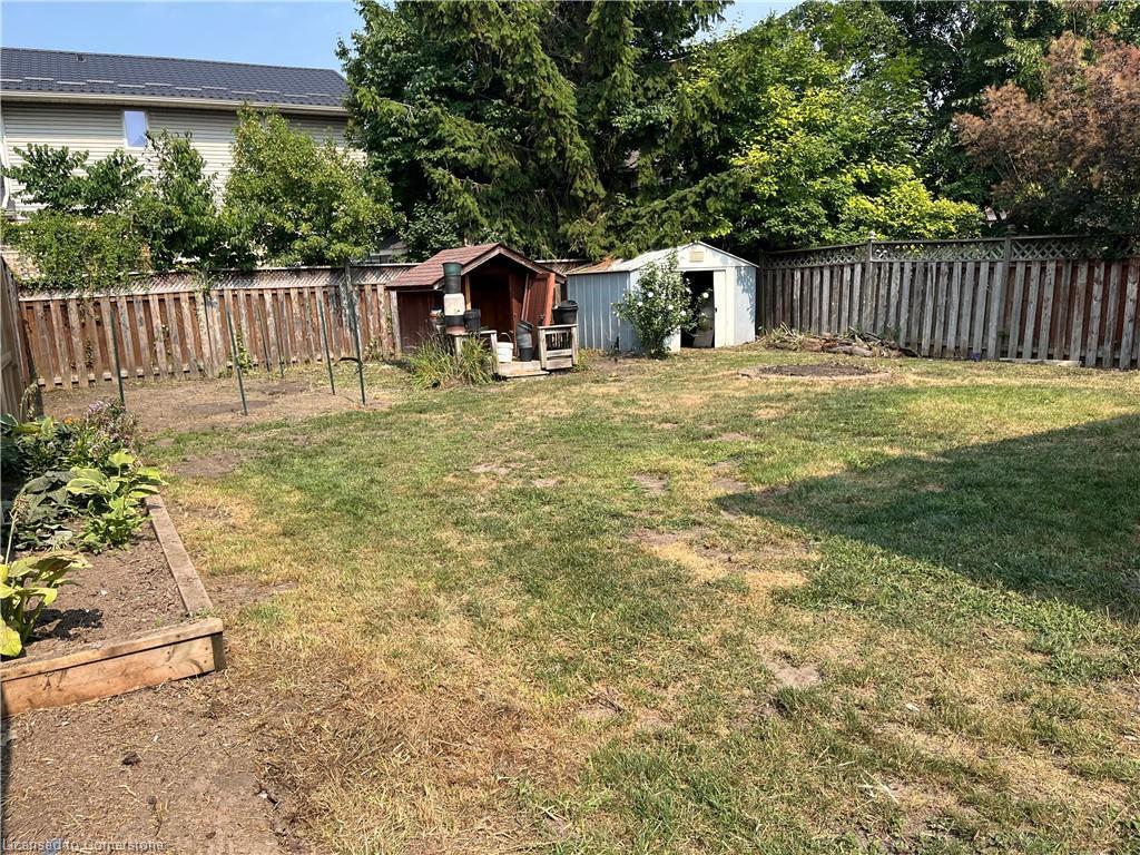 









730


John

Street,
Dunnville,




ON
N1A 2R6

