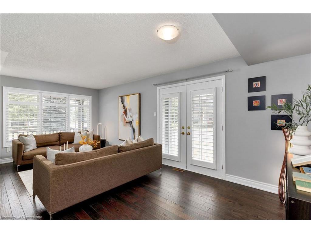 









1359


Ridgebank

Drive,
Oakville,




ON
L6M 4A5

