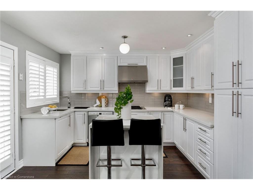 









1359


Ridgebank

Drive,
Oakville,




ON
L6M 4A5


