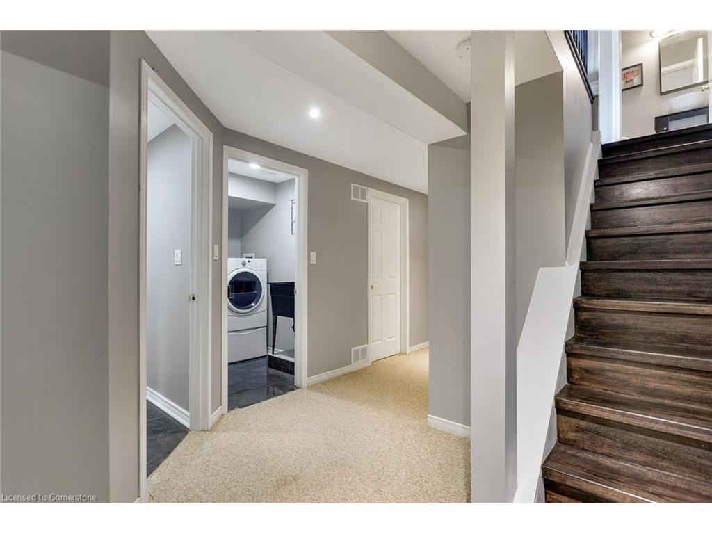 









1359


Ridgebank

Drive,
Oakville,




ON
L6M 4A5

