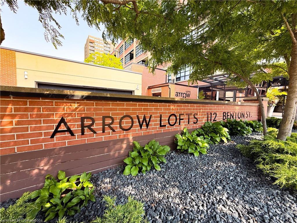 









112


Benton

Street, 408,
Kitchener,




ON
N2G 3H6

