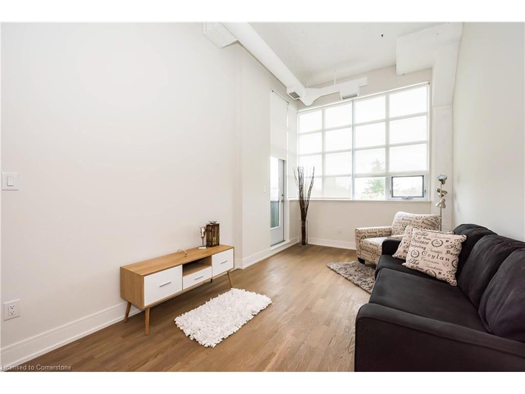 









112


Benton

Street, 408,
Kitchener,




ON
N2G 3H6

