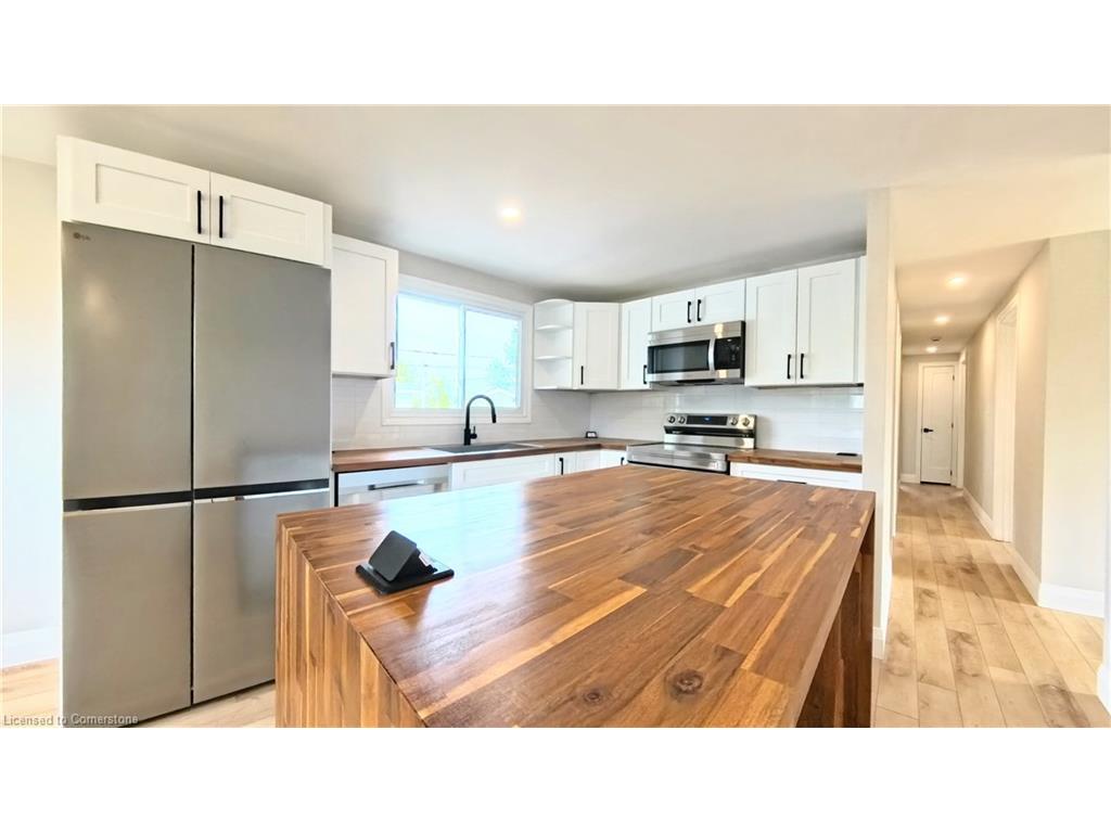 









16


Robin

Avenue,
Manitouwadge,




ON
P0T 2C0


