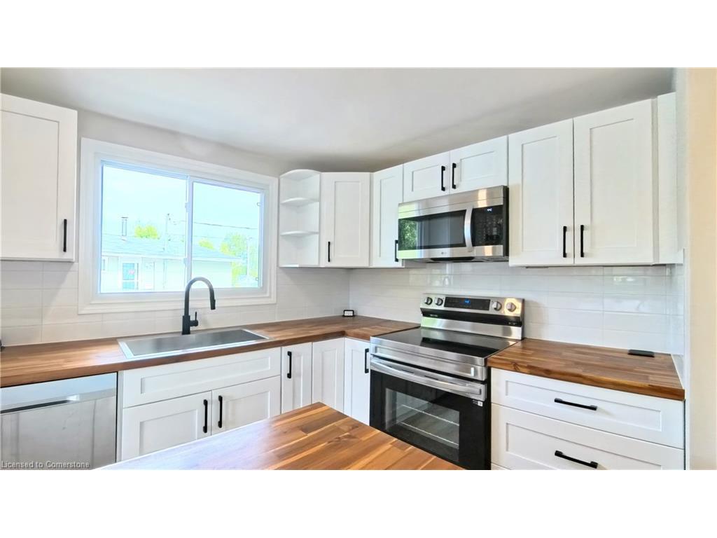 









16


Robin

Avenue,
Manitouwadge,




ON
P0T 2C0

