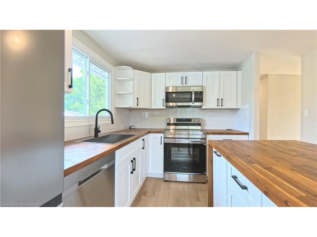 









16


Robin

Avenue,
Manitouwadge,




ON
P0T 2C0


