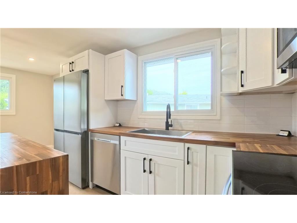 









16


Robin

Avenue,
Manitouwadge,




ON
P0T 2C0

