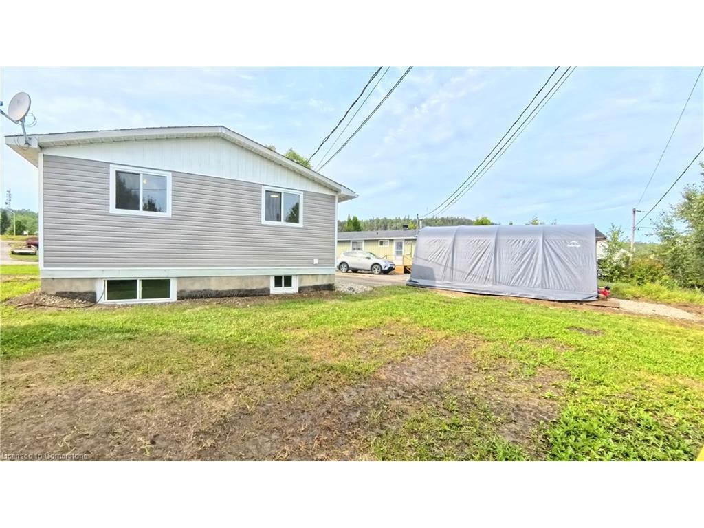 









16


Robin

Avenue,
Manitouwadge,




ON
P0T 2C0


