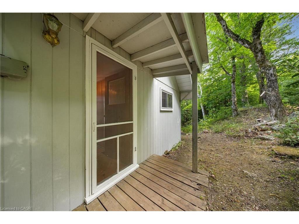 









2726


Kushog Lake

Road,
Haliburton,







ON
K0M 1J2

